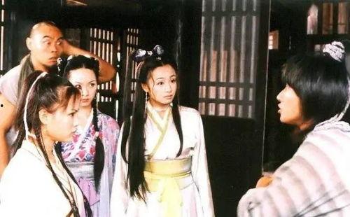 乌龙闯情关吃瓜,一场吃瓜群众的欢乐盛宴